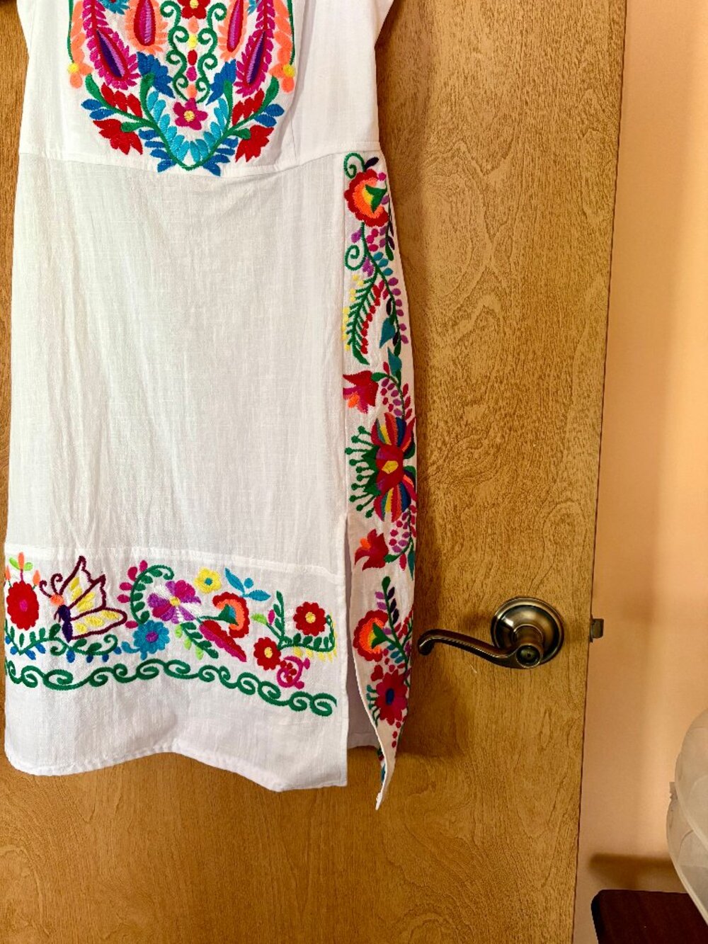 Like new Mexican dress - Picture 2 of 4